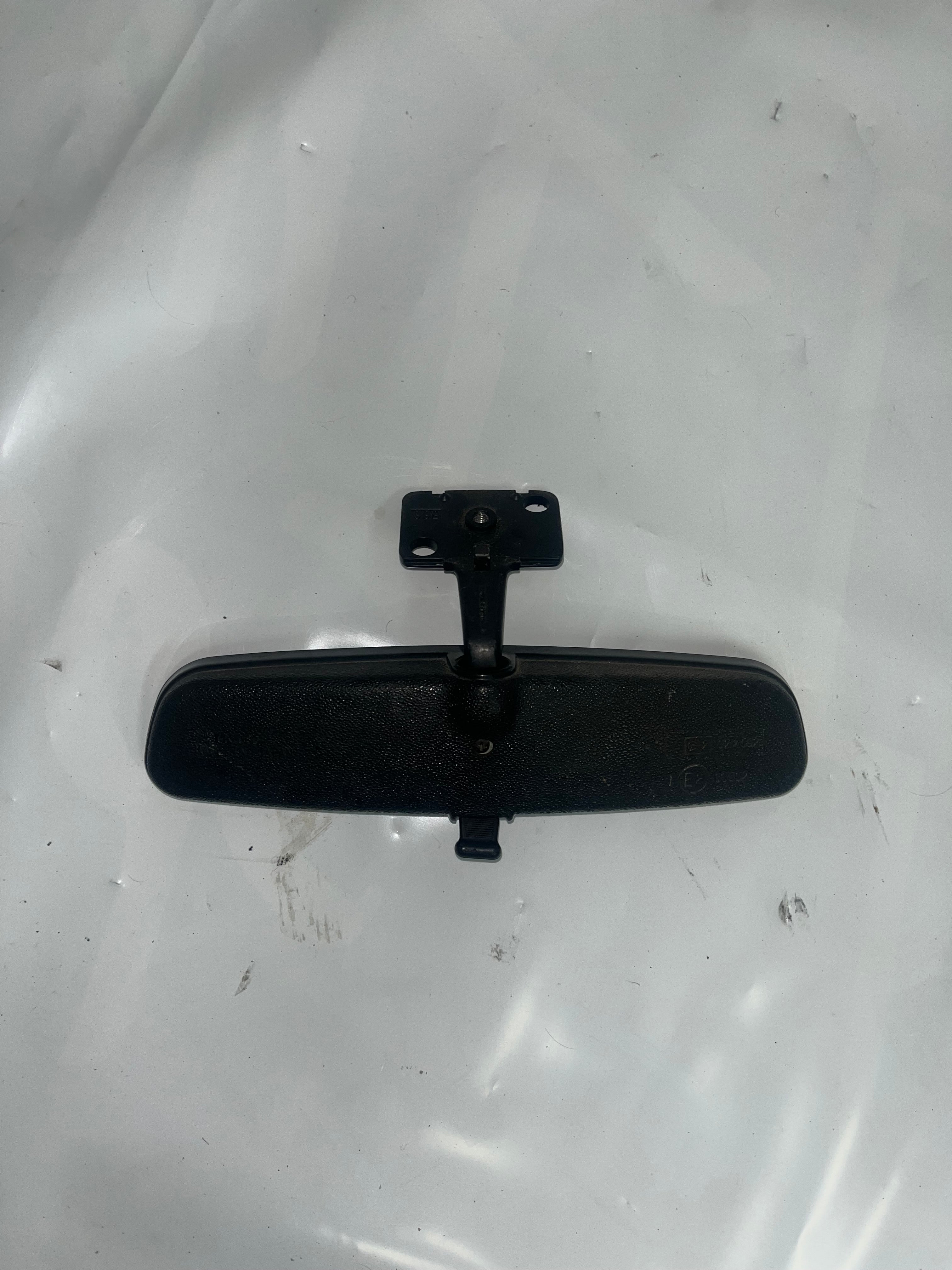 タマ ??? WX01-??? 44-MY0921-09C 90-94 Miata Rear View Mirror [Used] - NA01-69-220A – Leroy Engineering