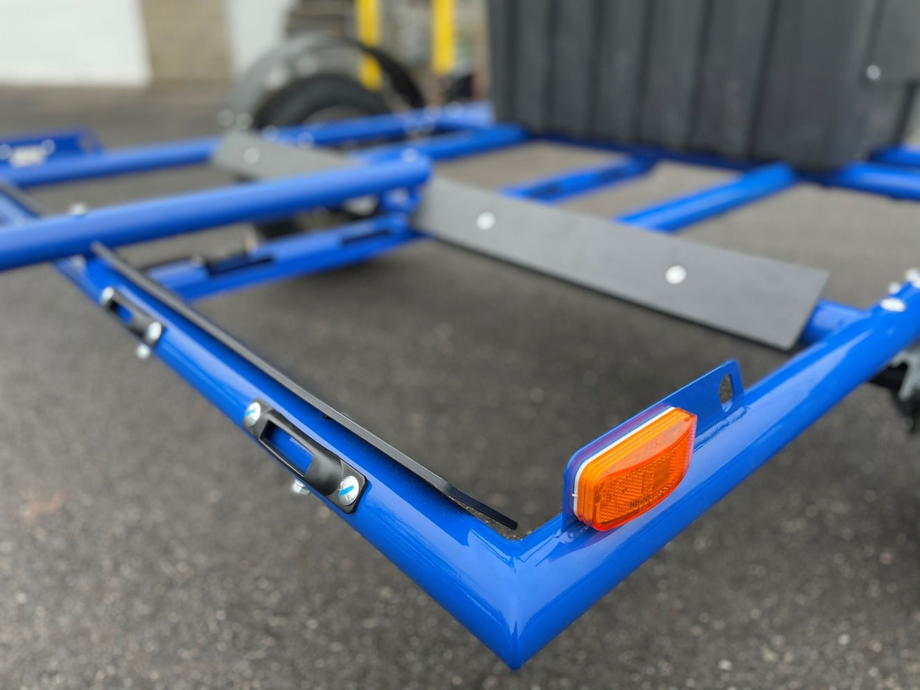 2024 Paddock Tire Trailer