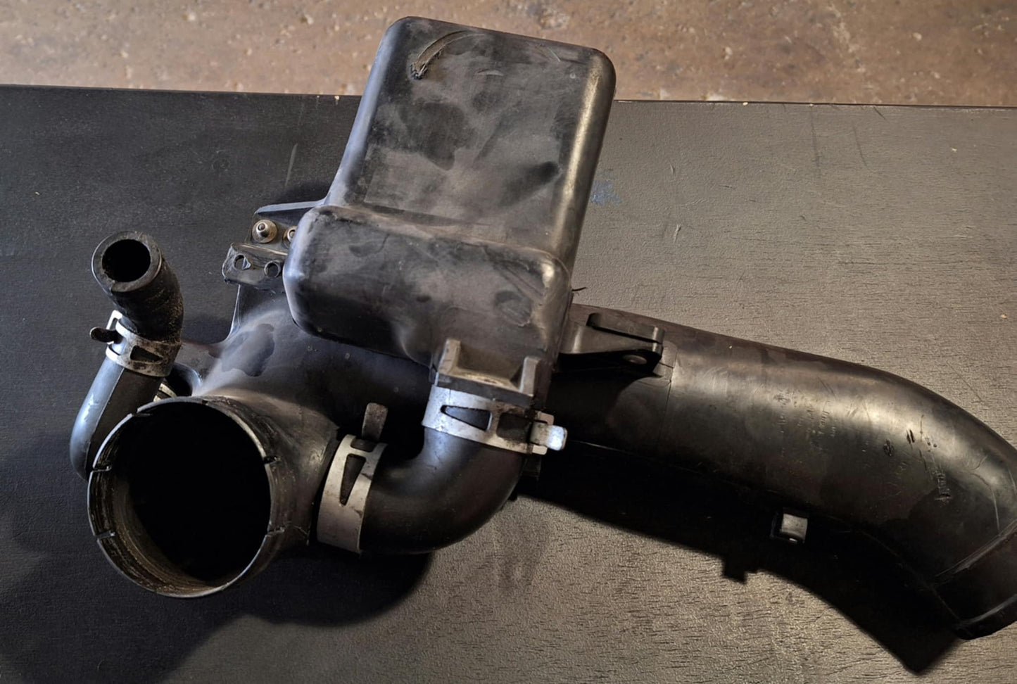 90-93 NA 1.6 Miata OEM Air Intake Crossover Tube [Used]