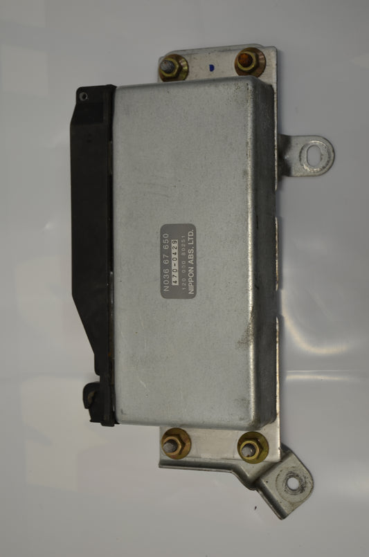 94-95 Miata ABS Control Module [Used] - NA17 67 650A