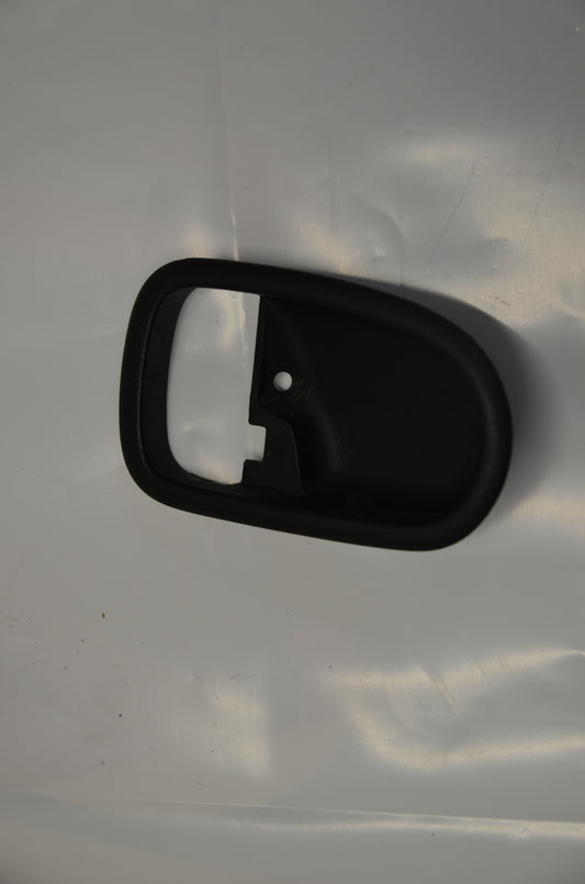 99-05 Miata Door Handle Trim Bezel Cup R [Used] - EA01-58-303