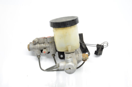 90-97 Miata Brake Master Cylinder Non-ABS [Used] - NA01-43-40ZR-00