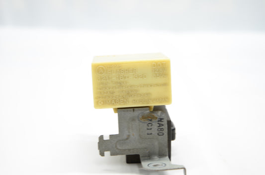 90-97 Miata Flasher Timer and Buzzer Relay [Used] -  3211-167-320