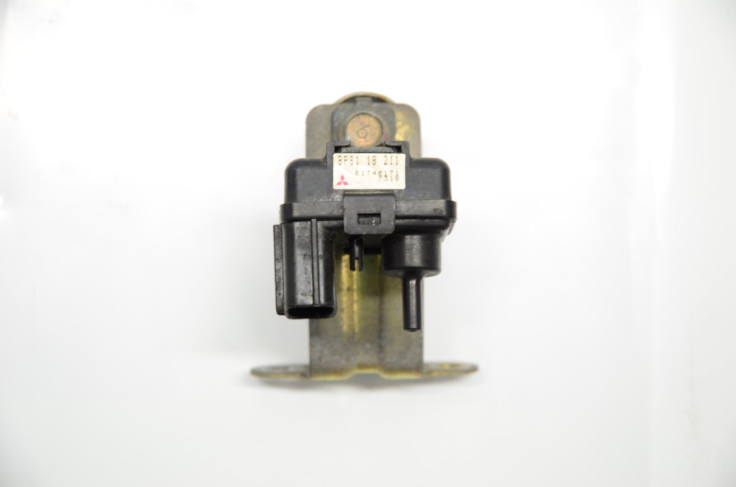 95-97 Miata EGR Exhaust Map Boost Sensor Relay [Used] - BPS1-18-211