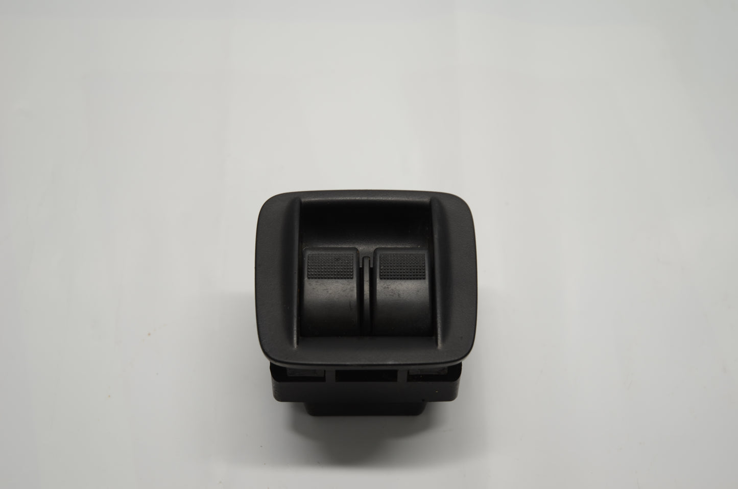 99-00 Miata Power Window Switch [Used] - NC11-66-350B-02