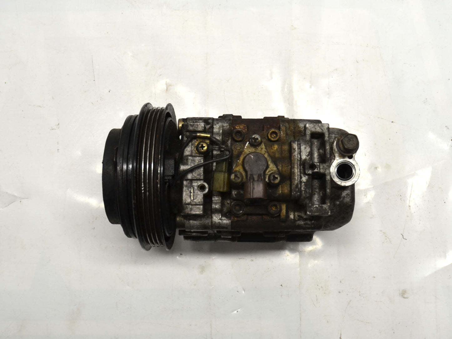 90-93 Mazda Mx-5 Miata 1.6L NA Ac Compressor Assembly - USED