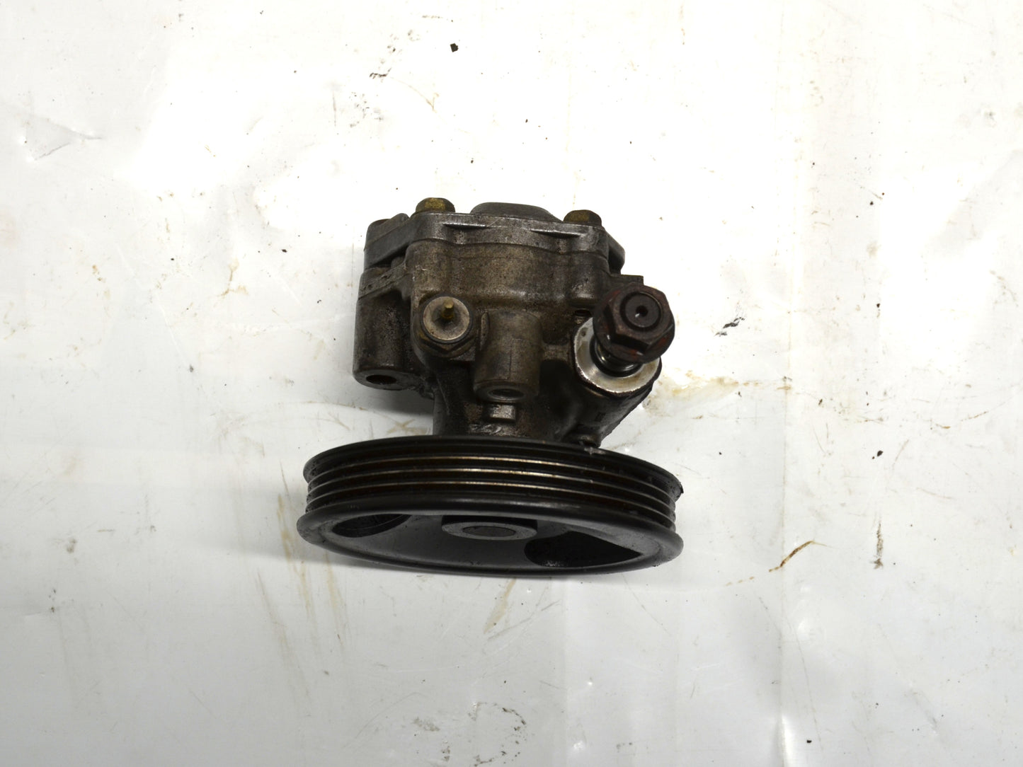 90-93 Mazda Mx-5 Miata Na Power Steering Pump - USED