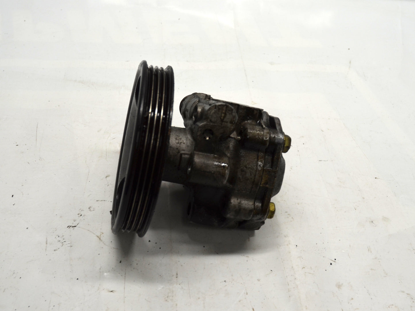 90-93 Mazda Mx-5 Miata Na Power Steering Pump - USED