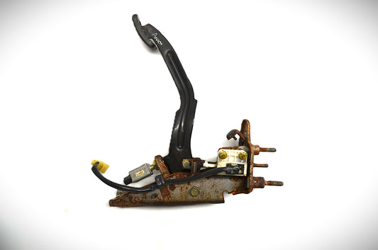1990-2005 Mazda MX-5 Miata OEM Clutch Pedal Assembly NA NB 90-05 - USED