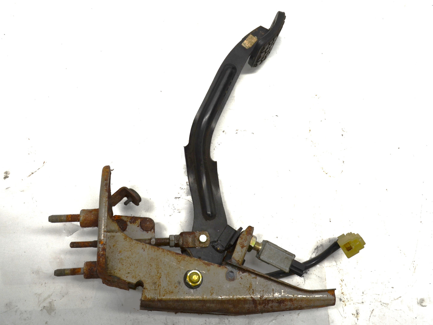 1990-2005 Mazda MX-5 Miata OEM Clutch Pedal Assembly NA NB 90-05 - USED