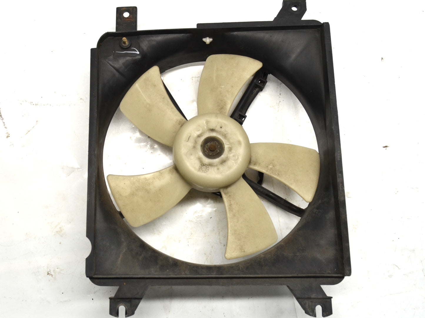 1999-2005 NB Mazda Miata Passenger AC Air Conditioning Cooling Fan RH Passenger