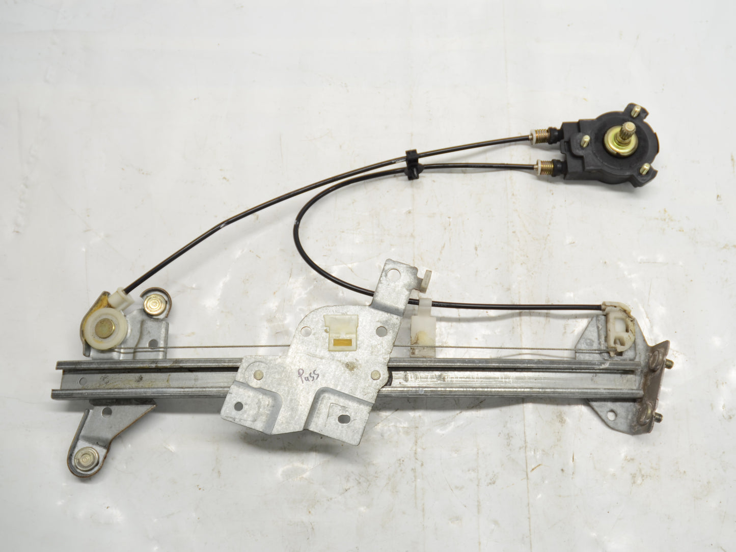 90-97 Mazda Miata MX5 Manual Window Regulator Passenger Side
