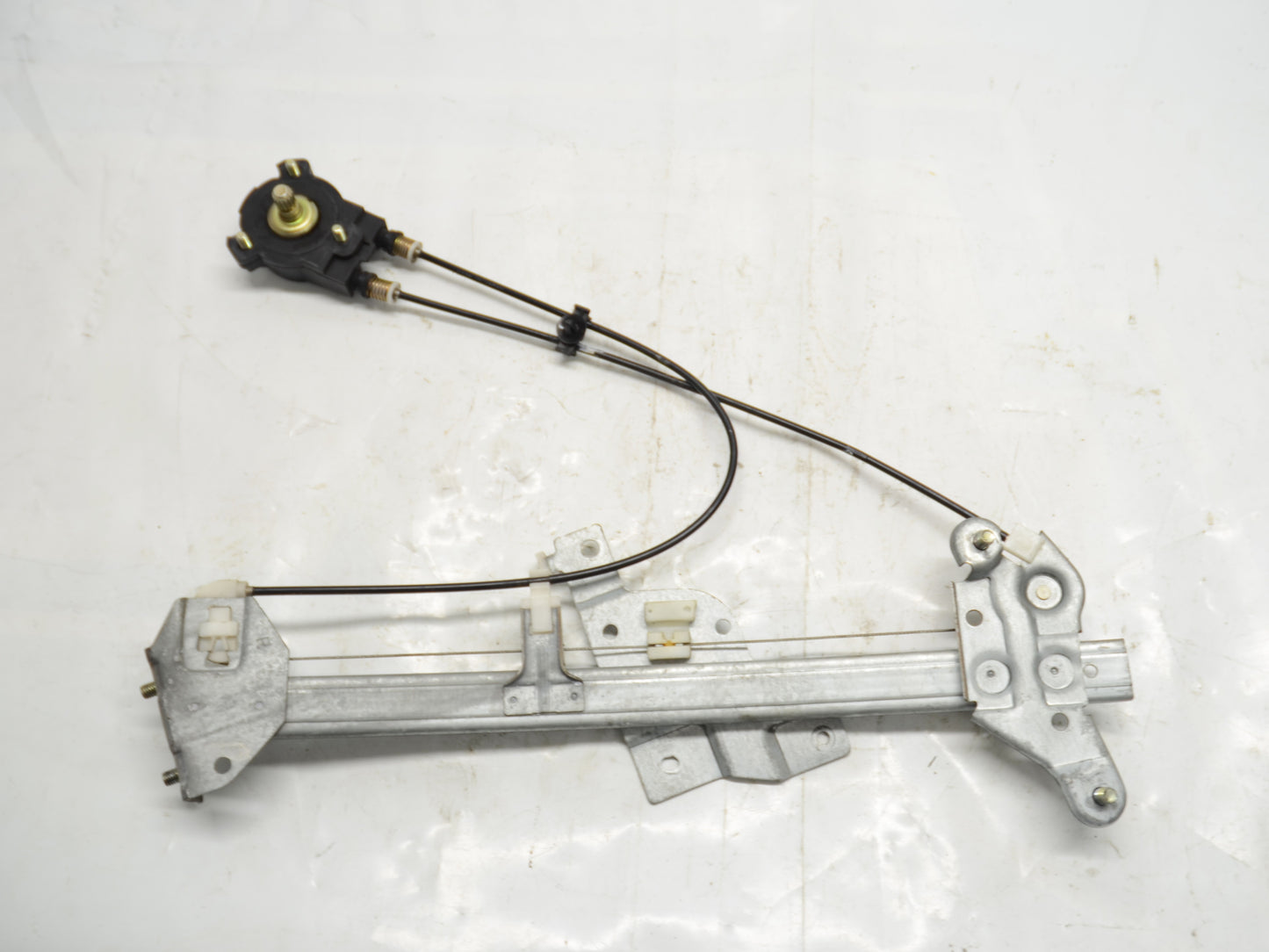 90-97 Mazda Miata MX5 Manual Window Regulator Passenger Side