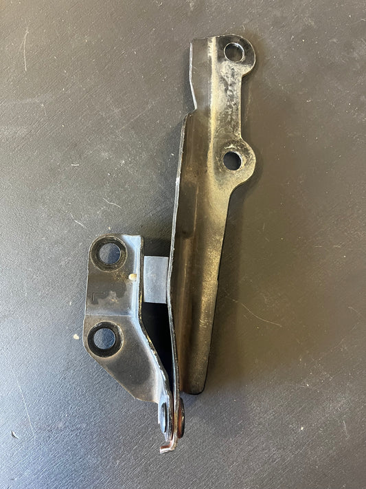 99-05 Miata Hood Hinge L [Used] - NA01-52-410D