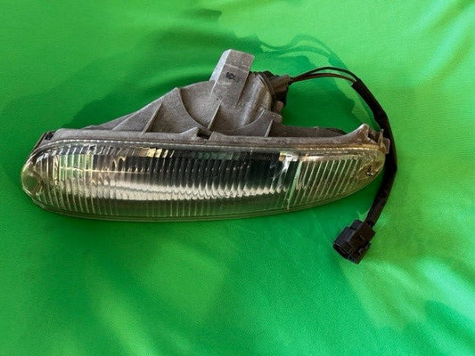 90-97 Miata Front Turn Signal [Used]