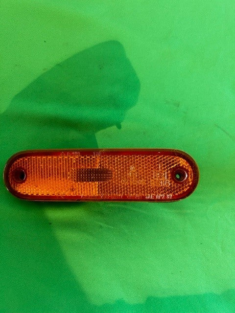 90-05 Miata Front Reflector side marker PASS [Used]