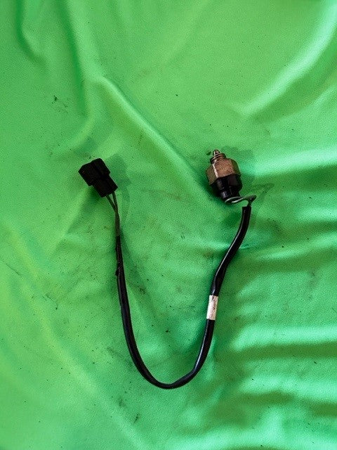 92-97 Miata Back-up Lamp Switch [Used]