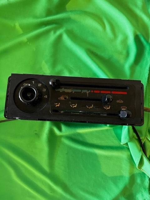 90-97 Miata Climate Control Assembly [Used]