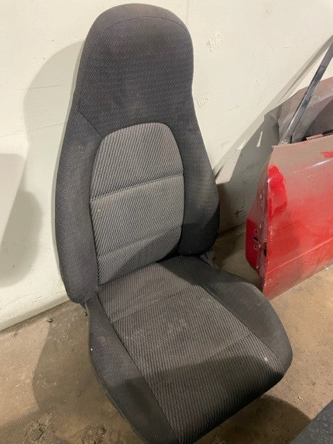 99-05 Miata Seat [Used]